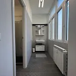 Cozy 1 - Center Train Station